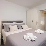 Apartment Anamarie Beachfront Omis