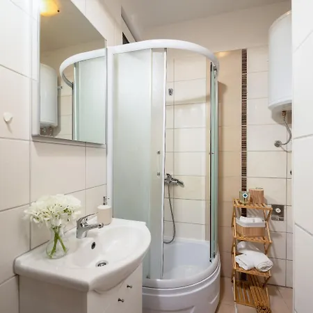 Anamarie Beachfront Apartamento
