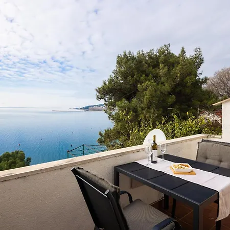 Anamarie Beachfront Apartamento Omiš